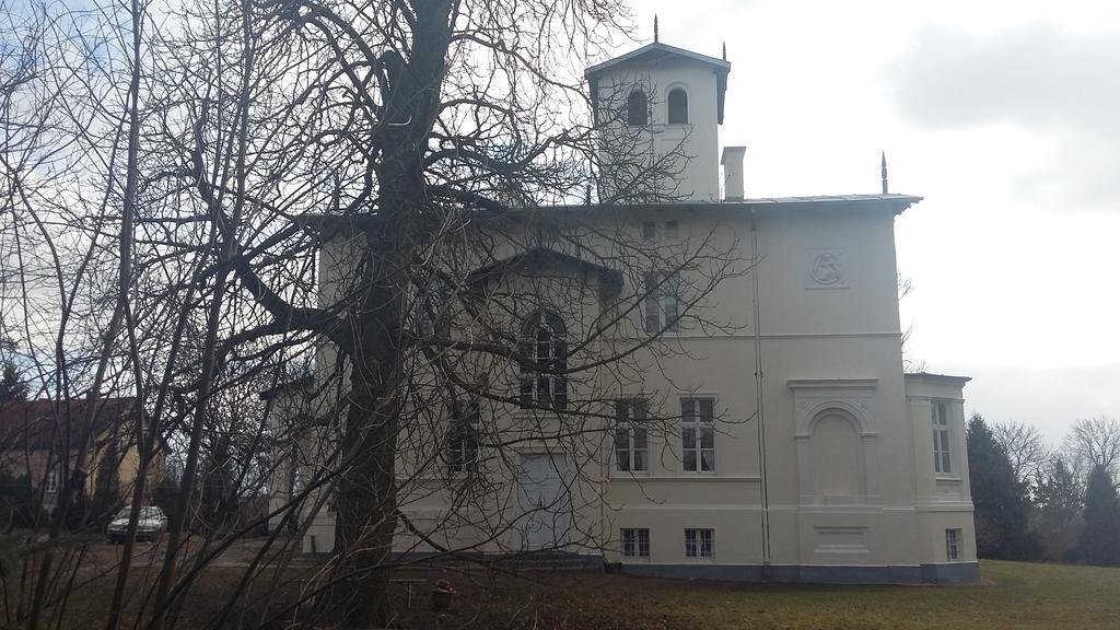 Agroturystyka "Palac W Janowie" المظهر الخارجي الصورة